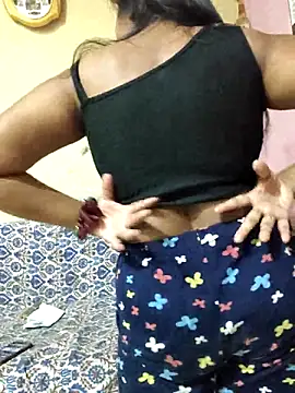 Tridha 2 online show from April 15, 2026, 7:58 pm