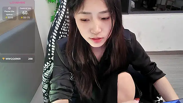 su ning online show from April 1, 2026, 1:34 pm