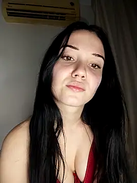 icedrosemarye online show from April 9, 2026, 8:15 pm