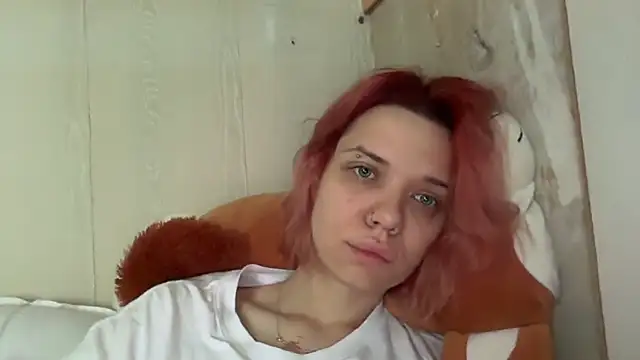 TenderChloe online show from July 12, 2026, 10:16 am