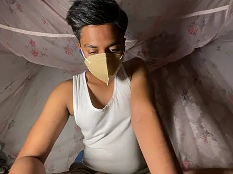 sinner2511 online show from March 29, 2026, 3:57 pm