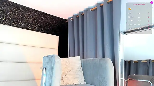 Thomzeus online show from March 25, 2026, 11:42 am