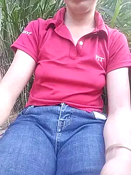 Snapshot of Lucky-beo chatting on May 26, 2026, 11:08 am Lucky-beo online show from May 26, 2026, 11:08 am