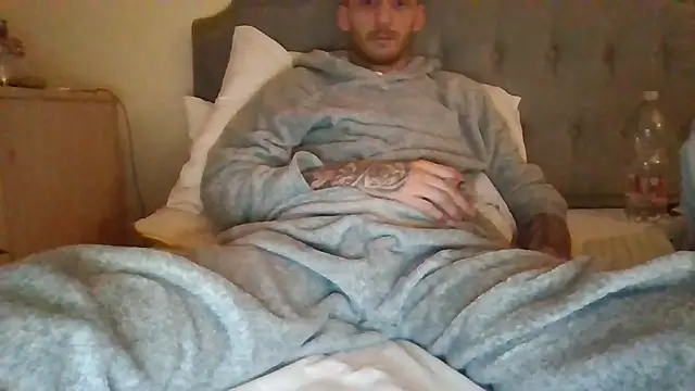 feetlovrr94 online show from March 26, 2026, 1:26 am