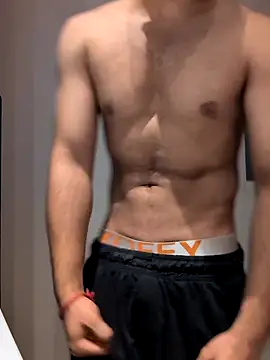 handsome-hunky online show from March 24, 2026, 3:45 pm