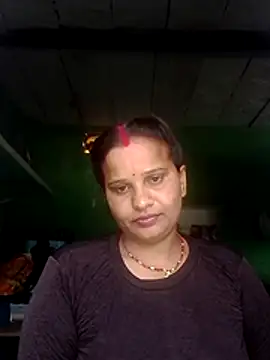Snapshot of Shivani09900 chatting on July 5, 2026, 6:20 am Shivani09900 online show from July 5, 2026, 6:20 am