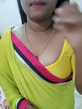 Snapshot of Ramya_456 chatting on May 17, 2026, 3:17 am Ramya 456 online show from May 17, 2026, 3:17 am