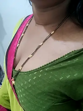 Snapshot of Ramya_456 chatting on June 1, 2026, 3:40 am Ramya 456 online show from June 1, 2026, 3:40 am