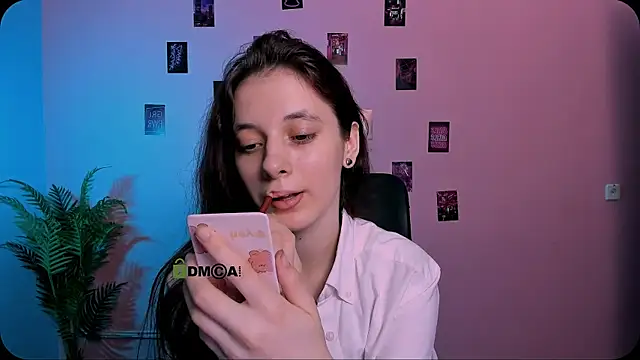 Snapshot of nami_glow chatting on July 17, 2026, 7:22 pm nami glow online show from July 17, 2026, 7:22 pm