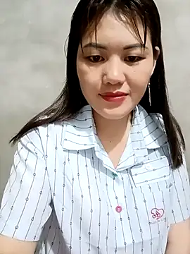 meg 06 online show from April 6, 2026, 10:33 pm