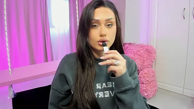 AvalonWest online show from March 27, 2026, 5:05 am