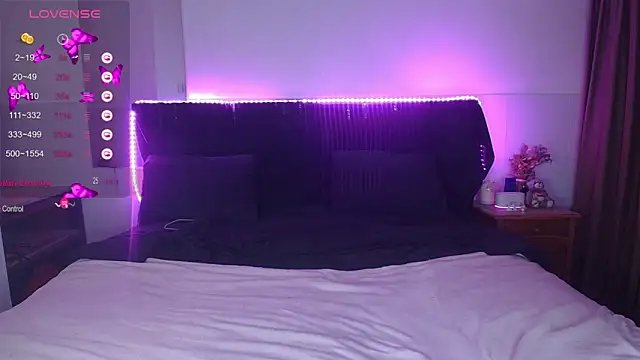 ammyska online show from April 6, 2026, 4:46 am