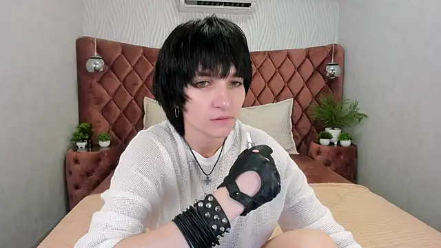 Snapshot of AdonBev chatting on June 7, 2026, 6:29 am AdonBev online show from June 7, 2026, 6:29 am