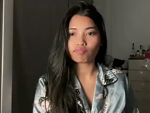 Snapshot of zafarina_18 chatting on June 28, 2026, 7:09 pm zafarina 18 online show from June 28, 2026, 7:09 pm