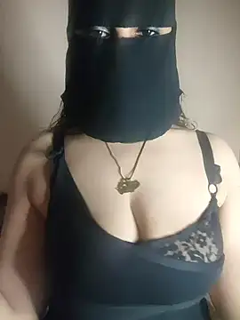 Yasmin Oh online show from June 22, 2026, 9:01 pm