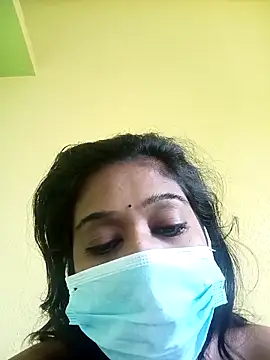 bannerjeesneha20 online show from April 1, 2026, 2:02 am