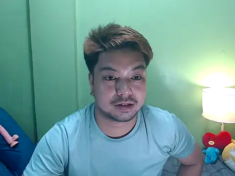 alexx babexx online show from April 3, 2026, 4:46 pm