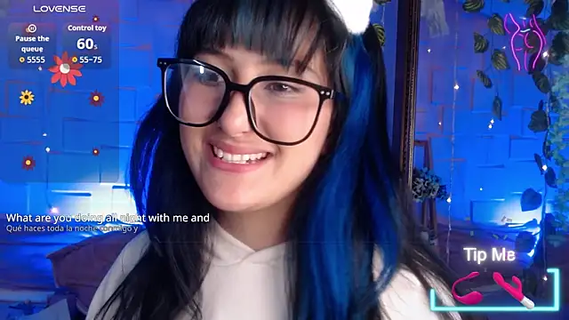 eyes moonn online show from April 22, 2026, 3:35 am