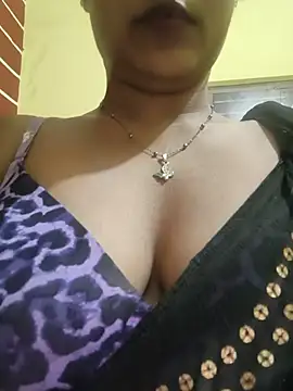 Snapshot of Rubina_Love chatting on June 9, 2026, 8:10 pm Rubina Love online show from June 9, 2026, 8:10 pm
