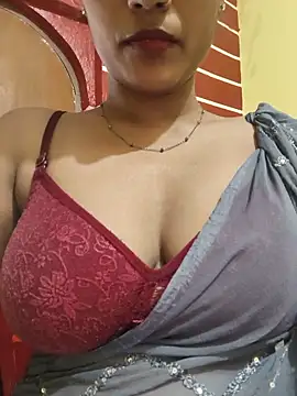 Snapshot of Rubina_Love chatting on June 28, 2026, 11:49 am Rubina Love online show from June 28, 2026, 11:49 am