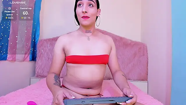 Snapshot of Skarlet_Ruiz_ chatting on June 29, 2026, 7:35 pm Skarlet Ruiz online show from June 29, 2026, 7:35 pm