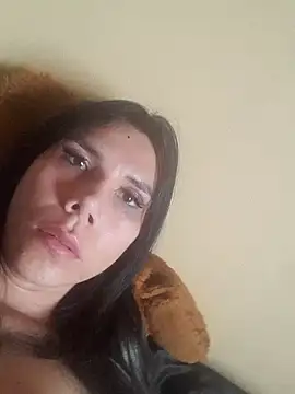 Snapshot of GinaLaFenix chatting on August 1, 2026, 4:16 pm GinaLaFenix online show from August 1, 2026, 4:16 pm