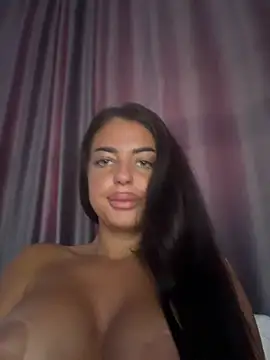 Snapshot of OlyviaDelight chatting on July 8, 2026, 7:09 am OlyviaDelight online show from July 8, 2026, 7:09 am