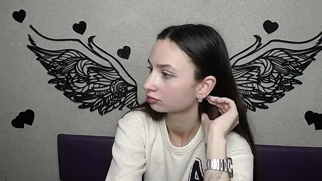 Je55icaBreeze online show from March 24, 2026, 2:39 pm