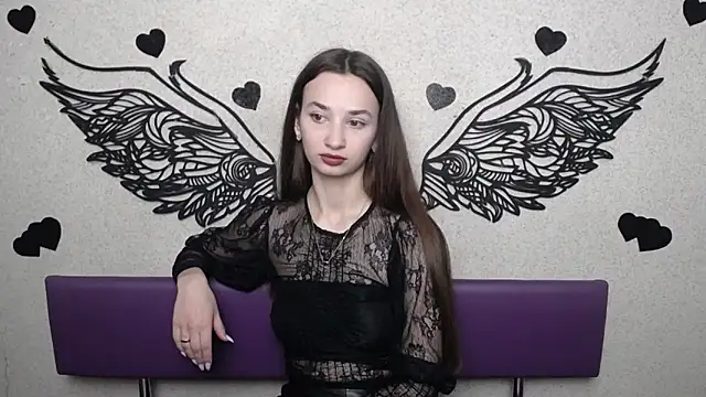 Je55icaBreeze online show from March 30, 2026, 11:01 am