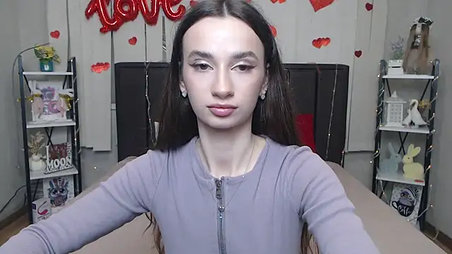 Je55icaBreeze online show from April 6, 2026, 11:11 am