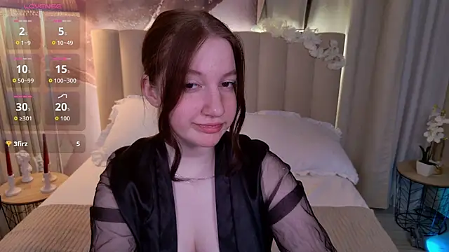 Snapshot of Elisabeth_Binder chatting on April 20, 2026, 4:04 am Elisabeth Binder online show from April 20, 2026, 4:04 am