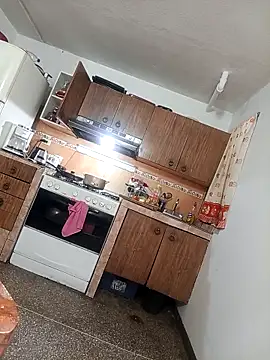 Veronica missbigg online show from April 15, 2026, 3:38 pm