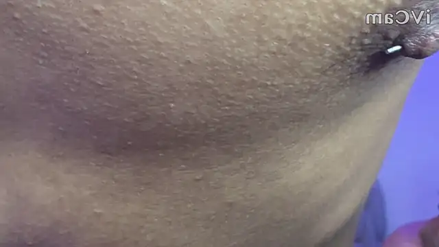 LYAN DYLAN online show from April 15, 2026, 11:49 am