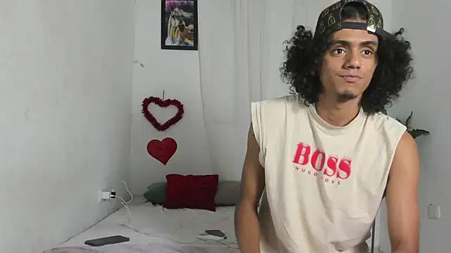 sweet rose72 online show from May 28, 2026, 10:59 pm