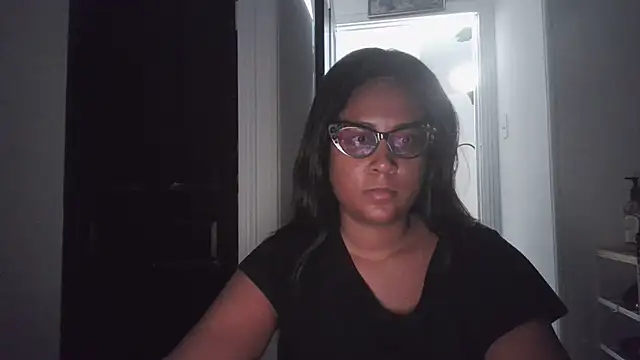 Snapshot of biancadoesit chatting on July 14, 2026, 8:52 am biancadoesit online show from July 14, 2026, 8:52 am