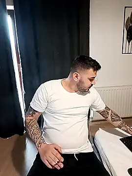 I amAhille online show from March 31, 2026, 1:02 pm