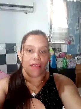 Snapshot of alexandra-queen chatting on April 28, 2026, 7:07 pm alexandra-queen online show from April 28, 2026, 7:07 pm