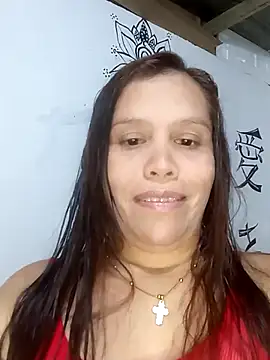 Snapshot of alexandra-queen chatting on May 10, 2026, 3:32 am alexandra-queen online show from May 10, 2026, 3:32 am