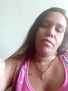 Snapshot of alexandra-queen chatting on April 21, 2026, 7:20 pm alexandra-queen online show from April 21, 2026, 7:20 pm