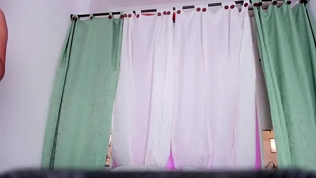 TessaLowe online show from March 25, 2026, 2:49 pm