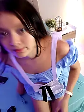 Nahomyrain online show from April 17, 2026, 3:42 am