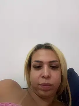 marcellyfiori online show from April 14, 2026, 10:59 pm