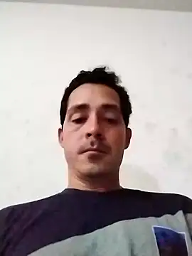 Snapshot of Gabriel_leon33 chatting on May 24, 2026, 6:30 pm Gabriel leon33 online show from May 24, 2026, 6:30 pm
