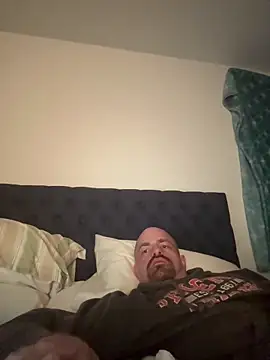 whitelioncody online show from April 16, 2026, 11:33 am