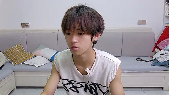 buding-001 online show from March 27, 2026, 10:49 am