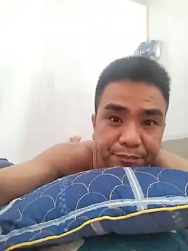 Snapshot of Tinh_love chatting on June 21, 2026, 3:01 am Tinh love online show from June 21, 2026, 3:01 am