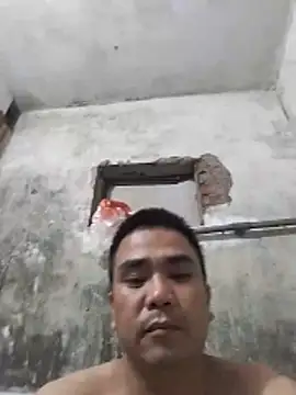 Snapshot of Tinh_love chatting on May 24, 2026, 2:39 pm Tinh love online show from May 24, 2026, 2:39 pm