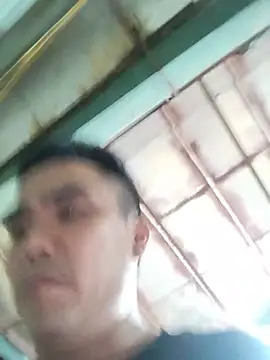 Snapshot of Tinh_love chatting on July 12, 2026, 12:17 pm Tinh love online show from July 12, 2026, 12:17 pm
