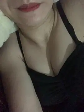 Nini-896 online show from April 1, 2026, 5:10 pm