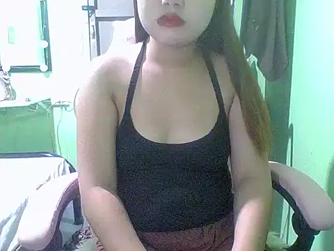 mae68902 online show from April 18, 2026, 7:07 pm